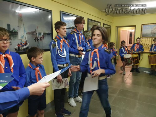 2020-10-17 19-16-07_r